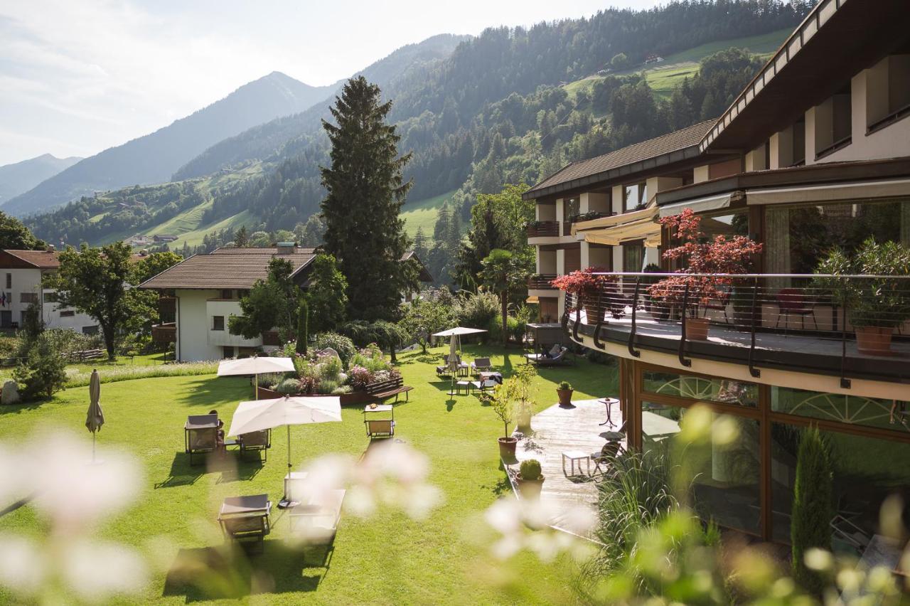 Hotel Theresia San Leonardo in Passiria Zewnętrze zdjęcie